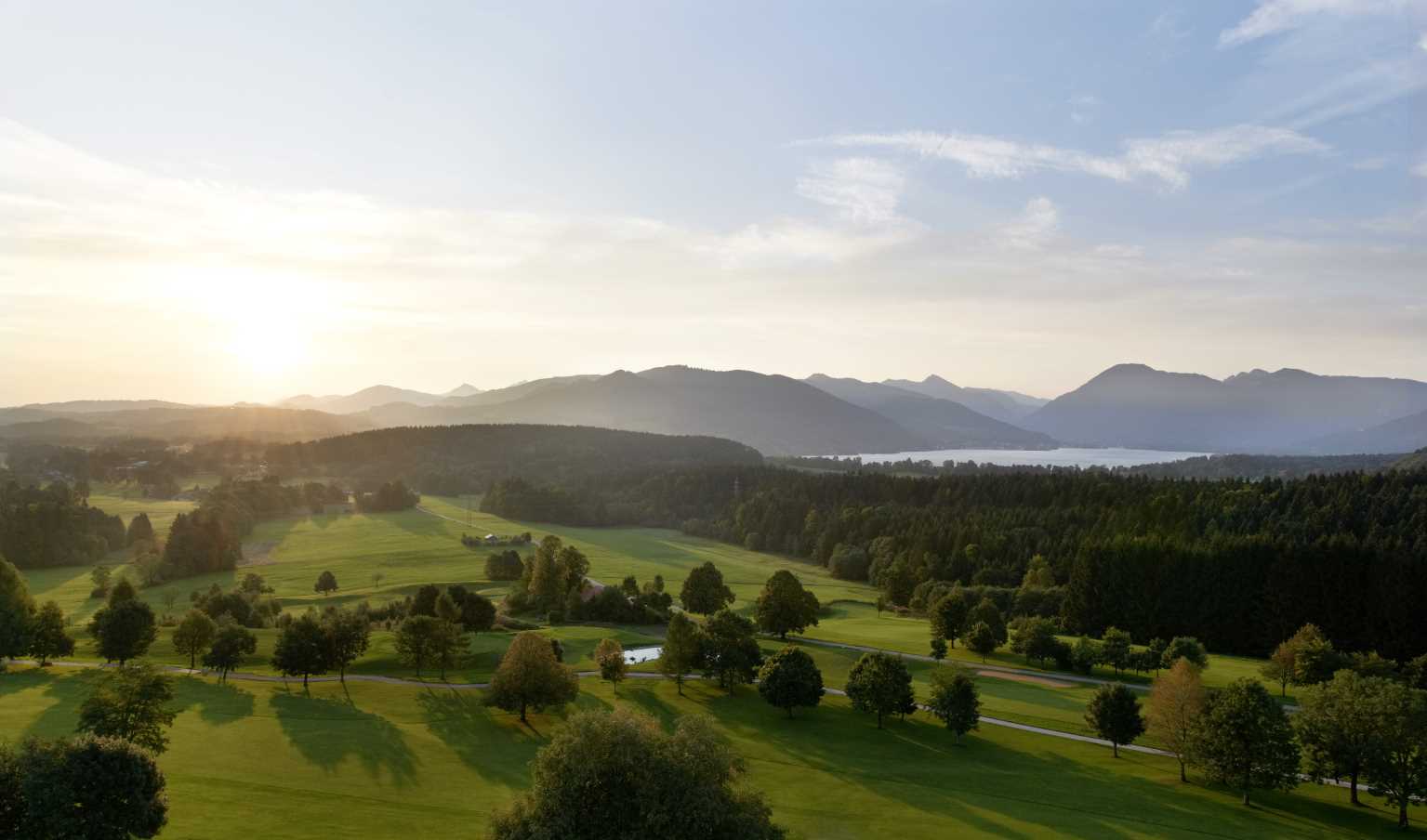 Margarethenhof mit Blick auf den Tegernsee